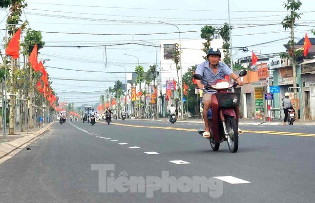 Chủ tịch UBND tỉnh Bình Dương Võ Văn Minh cho biết, đây là công trình giao thông được xây dựng nhằm chỉnh trang đô thị, nâng cấp cho thành phố Thủ Dầu Một ngày càng khang trang, phục vụ người dân ngày càng tốt hơn.