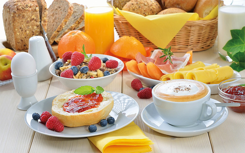 4 thói quen ăn sáng khiến đường huyết tăng vọt, nhiều người đang mắc mà không biết - 1