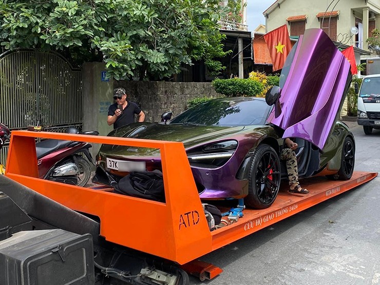 Siêu xe Anh Quốc McLaren 720S mui trần đầu tiên về Xứ Nghệ - 3