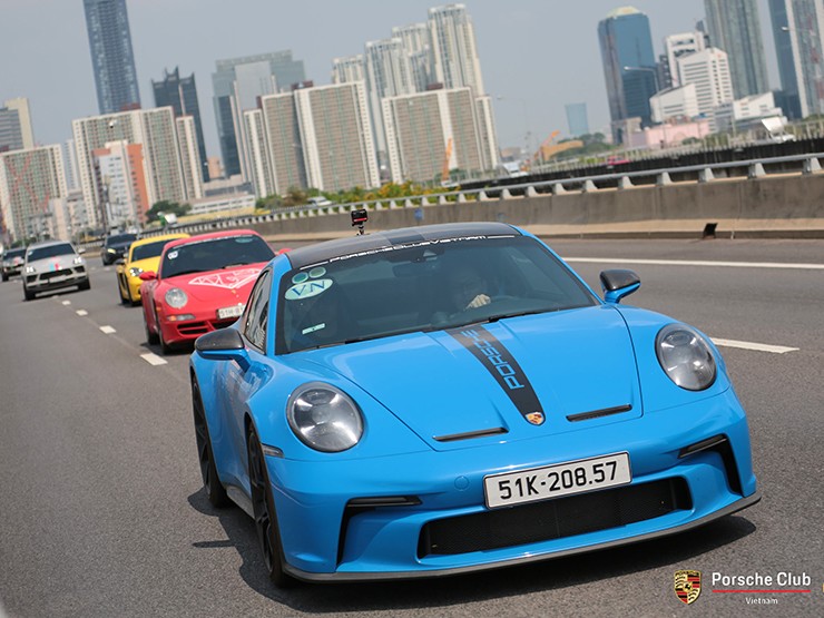 Porsche Club Việt Nam được Porsche toàn cầu công nhận thành viên