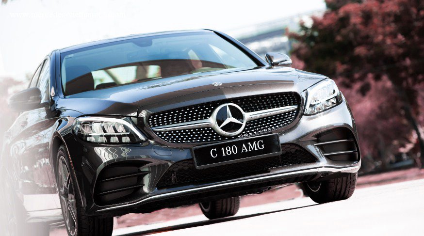 Honda Accord hay Mercedes C180 AMG đáng mua hơn trong tầm giá 1,5 tỷ?