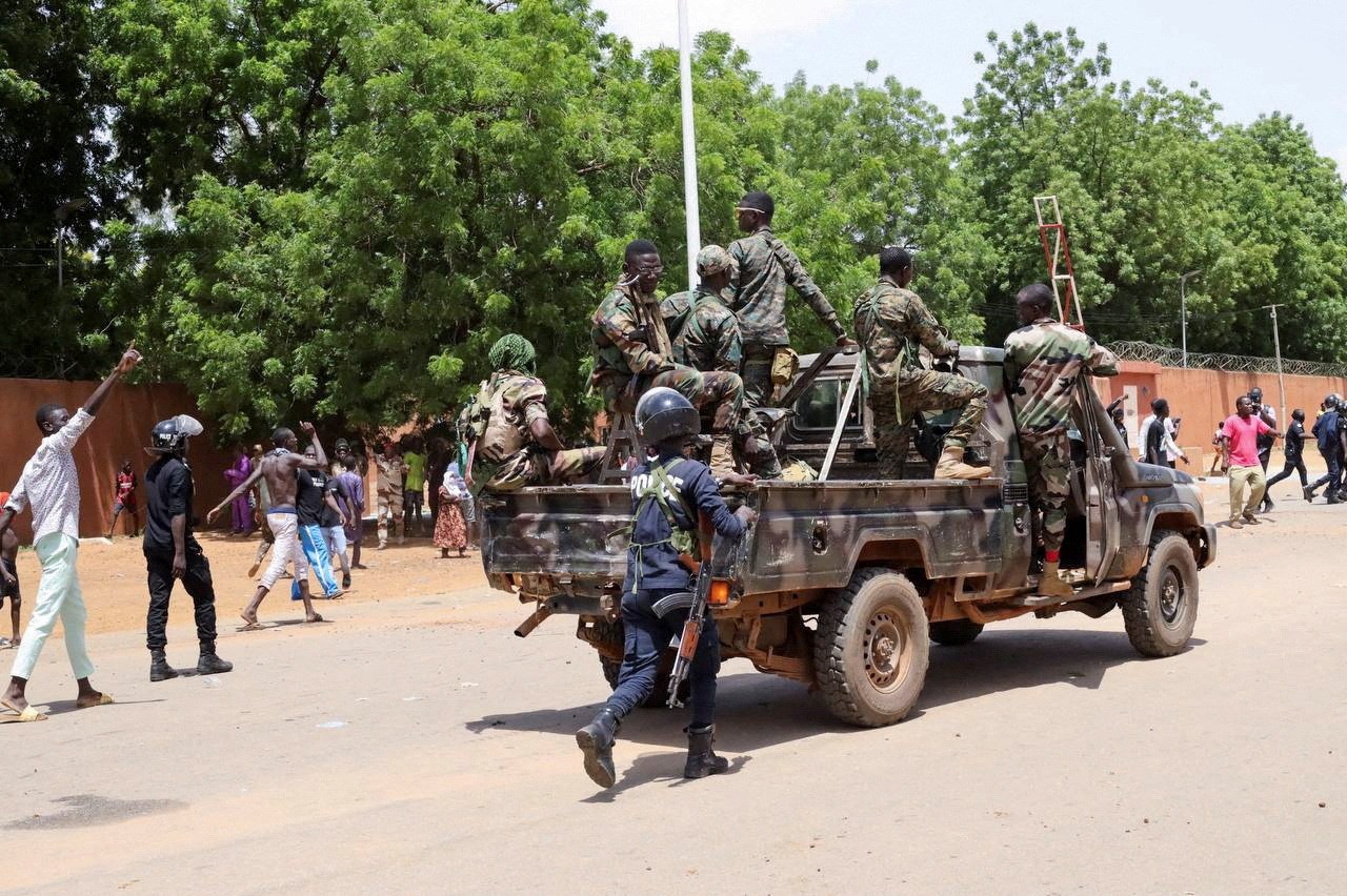 Niger: Chính quyền quân sự ra lệnh cho cảnh sát trục xuất Đại sứ Pháp - 1
