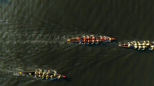 Sông Hàn, Sông Hương đông nghẹt người xem đua thuyền - 13