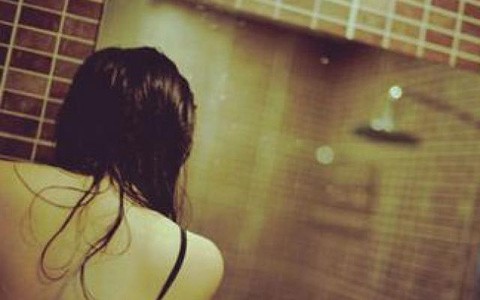 Vụ thiếu nữ 19 tuổi bị bạn trai quen qua mạng gạ 'chat sex' rồi tống tiền: Hệ lụy từ lối sống buông thả - 2