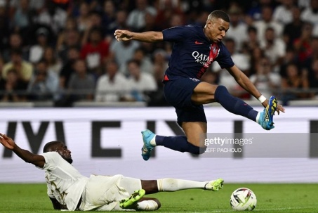 Kết quả bóng đá Lyon - PSG: Mbappe rực sáng, an bài ngay từ hiệp một (Ligue 1)
