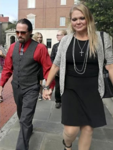 Tammy Moorer và chồng là Sidney Moorer