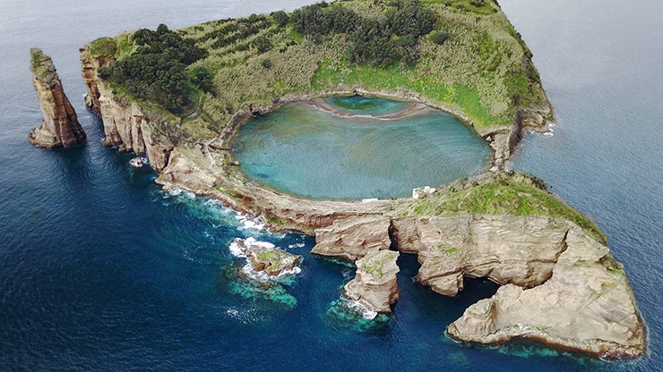 Ngày nay, đảo Vila Franca do Campo được xếp loại là khu bảo tồn thiên nhiên, nhằm bảo vệ toàn bộ môi trường sống khỏi sự tàn phá của con người.
