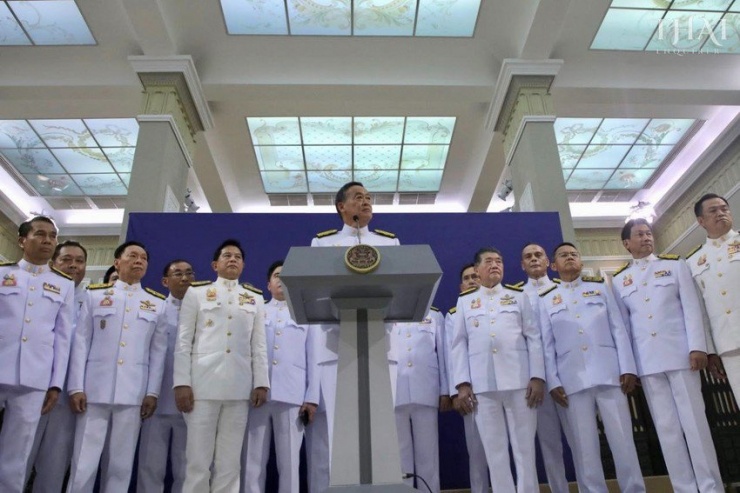 Chùm ảnh: Tân Thủ tướng Thái Lan cùng nội các tuyên thệ nhậm chức - 6