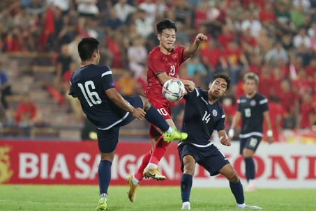 Video bóng đá U23 Việt Nam - U23 Guam: Đại tiệc 6 bàn, thị uy sức mạnh (Vòng loại U23 châu Á)