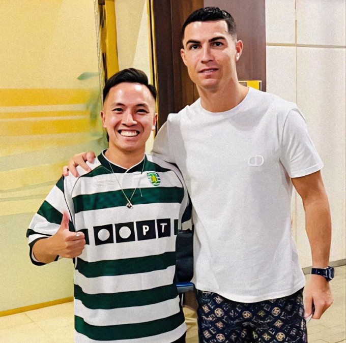 Đỗ Kim Phúc trong buổi gặp Cristiano Ronaldo