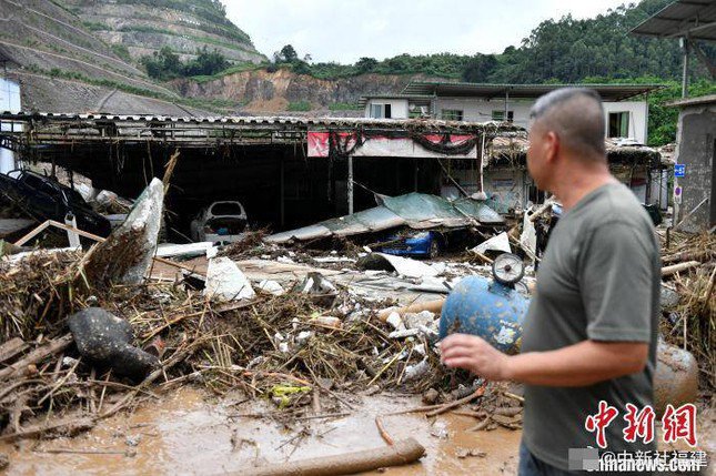 Trung Quốc: Bão Haikui đổ bộ vào tỉnh Phúc Kiến, cơ sở hạ tầng tê liệt - 3