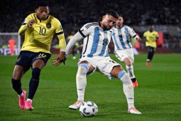 Video bóng đá Argentina - Ecuador: Messi tỏa sáng từ cự ly 21m (Vòng loại World Cup)