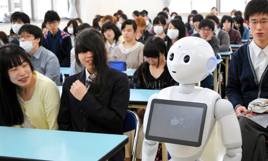Trường học tại Nhật Bản dùng robot nhằm đối phó tình trạng 