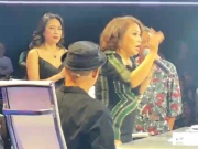 Nhạc - Mỹ Tâm &quot;không dám&quot; rời ghế nóng khi Siu Black xuất hiện trên sân khấu “Vietnam Idol”?