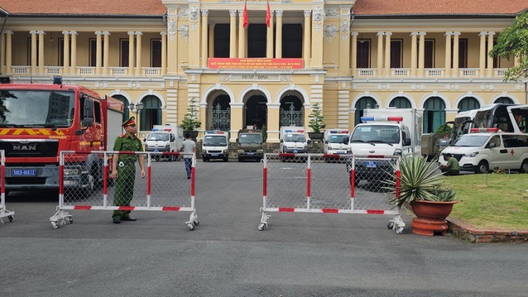 Đang xử 94 bị cáo trong băng 