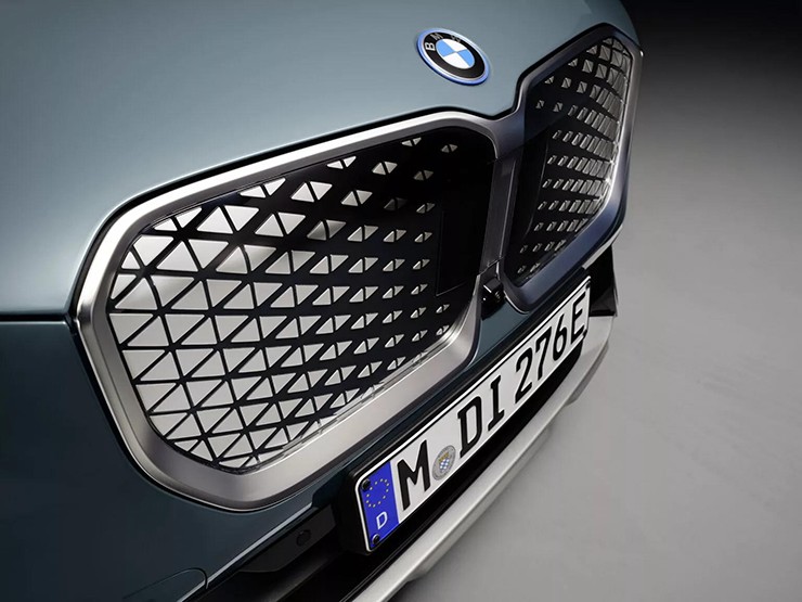 BMW iX1 phiên bản giá rẻ sử dụng động cơ điện lần đầu tiên lộ diện - 5
