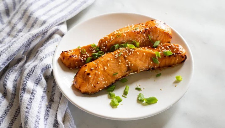 Làm cá hồi teriyaki cực đơn giản chỉ với nồi chiên không dầu - 3