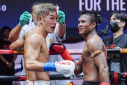 "Thánh Muay Thái" Buakaw húc vỡ đầu Yasuhiro Kido trên võ đài