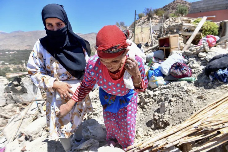 Thảm họa kinh hoàng ở Morocco: Số người chết hơn 2.800, “không ngôi nhà nào không đổ sập” - 1