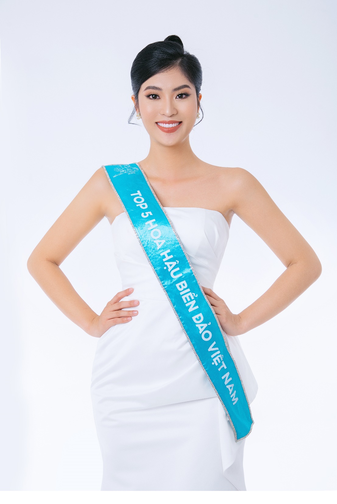 Nhan sắc vạn người mê khi top 5 Hoa hậu Biển Đảo Việt Nam 2022 chung khung hình - 7