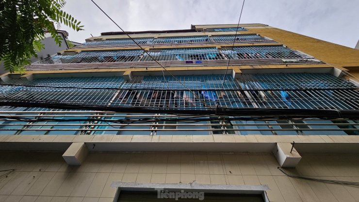 ''Thủ phủ'' chung cư mini gần nơi xảy ra vụ cháy kinh hoàng ở Hà Nội - 11