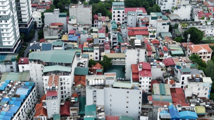 ''Thủ phủ'' chung cư mini gần nơi xảy ra vụ cháy kinh hoàng ở Hà Nội - 12