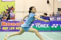 Nóng nhất thể thao tối 13/9: Thùy Linh thắng kịch tính Vũ Thị Trang ở Vietnam Open