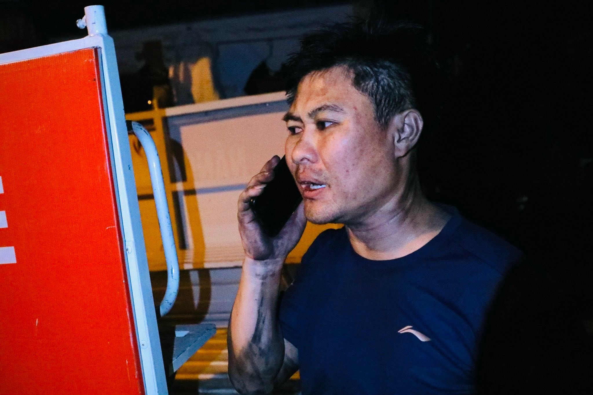 Hà Nội: Cháy lớn tại chung cư mini, nhiều người mắc kẹt, cảnh sát xuyên đêm giải cứu - 5