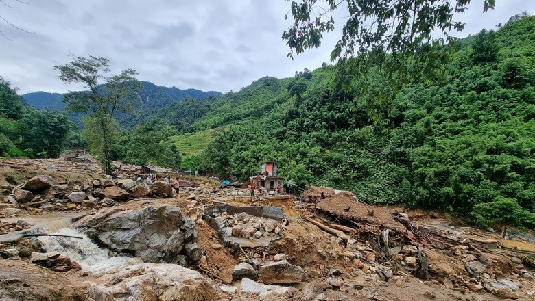 Lũ quét khiến 10 người chết và mất tích ở Lào Cai: Thủ tướng chỉ đạo khẩn - 1