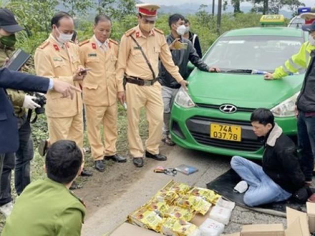 Kẻ thợ mộc trượt dài trong “vũng lầy” của ma túy