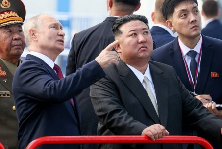 5 giờ gặp gỡ giữa ông Putin và nhà lãnh đạo Triều Tiên Kim Jong Un ở trung tâm vũ trụ
