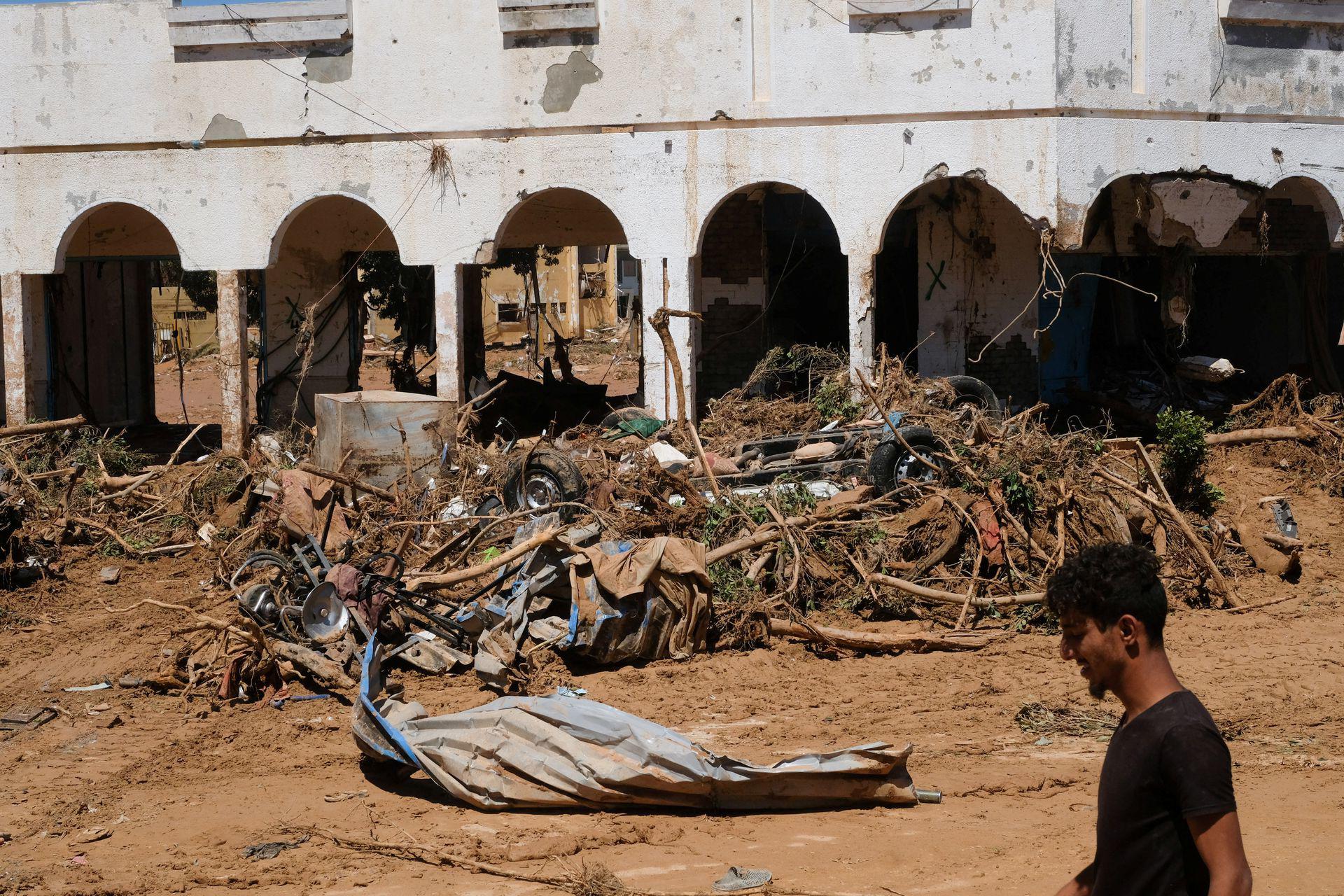Vỡ đập ở Libya: Tang thương cảnh 1/4 thành phố bị 