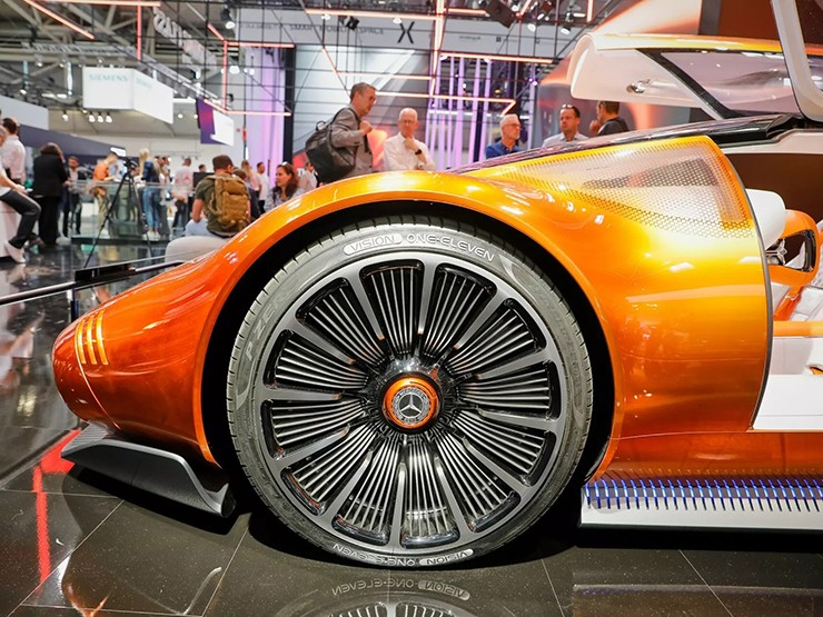 Siêu phẩm Mercedes Vision One-Elven trình làng và có công suất gần 2.000 mã lực