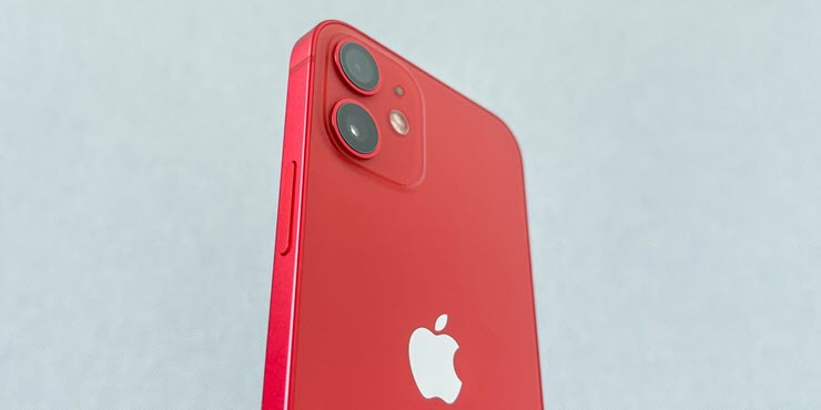 Apple yêu cầu nhân viên không được “hé răng” về mức độ bức xạ của iPhone 12
