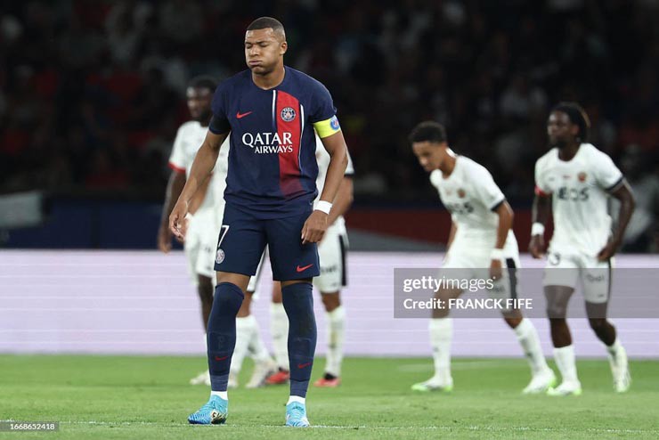 Một mình Mbappe chơi tốt&nbsp;không thể giúp PSG có điểm