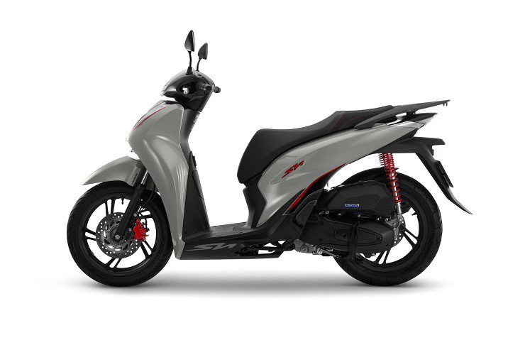 Bất chấp tháng "cô hồn", Honda Việt Nam vẫn bán hơn 5000 xe mỗi ngày - 1