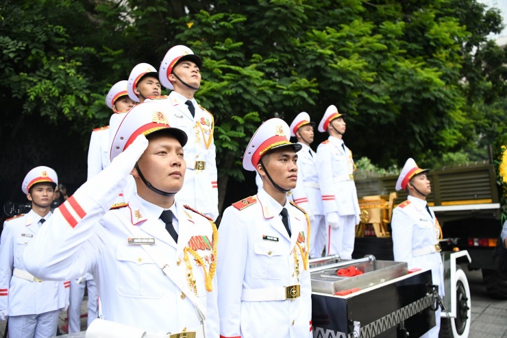 Tiễn biệt Thượng tướng Nguyễn Chí Vịnh - Tấm gương sáng về lòng trung thành với Đảng, Tổ quốc và Nhân dân - 14