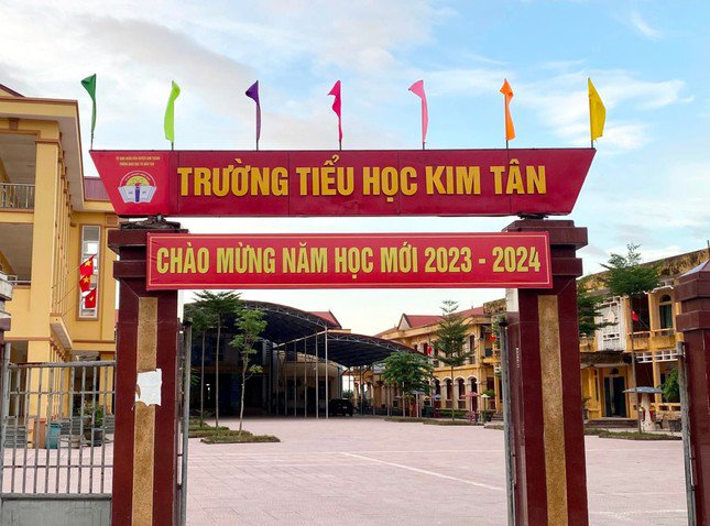 Hải Dương: Trường tiểu học trả lại tiền phụ huynh vì thu không đúng quy định - 1