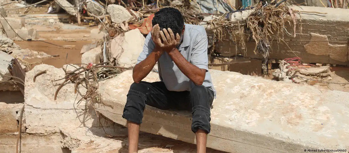 Vỡ đập ở Libya: Người sống sót đối mặt nguy hiểm mới - 1