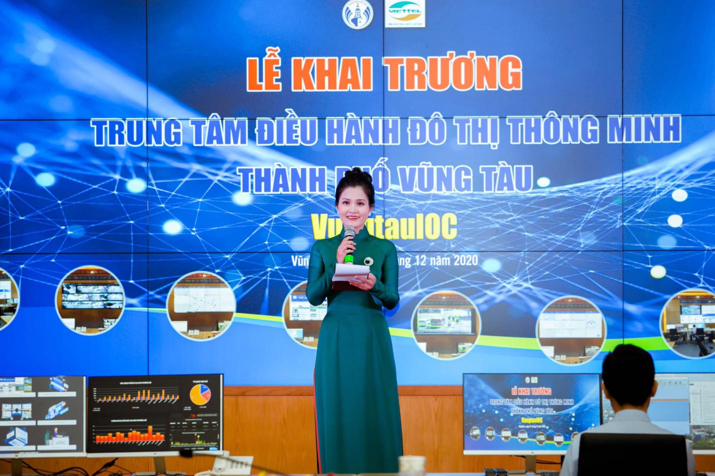 Thái Phương Thảo: Đóa hoa đa sắc trong vườn MC - 3