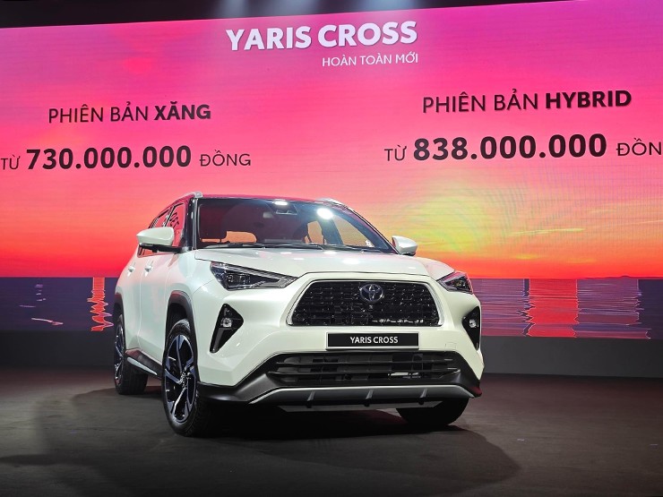 Toyota Yaris Cross hoàn toàn mới ra mắt, giá từ 730 triệu đồng - 4