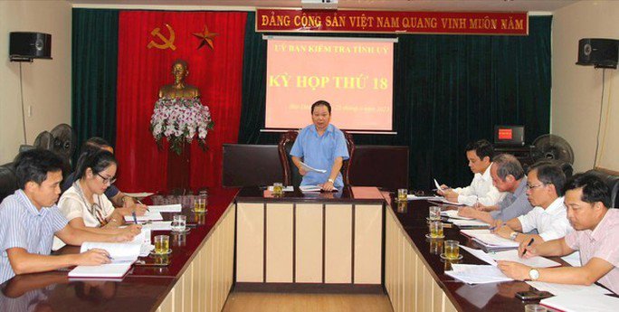 Nguyên trưởng Công an TP Chí Linh bị cách chức vụ trong Đảng - 1