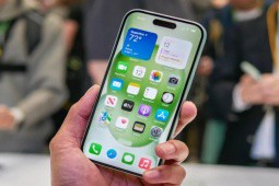 Giữa iPhone 15 Pro và iPhone 15, iFan nên ”đặt gạch” smartphone nào?