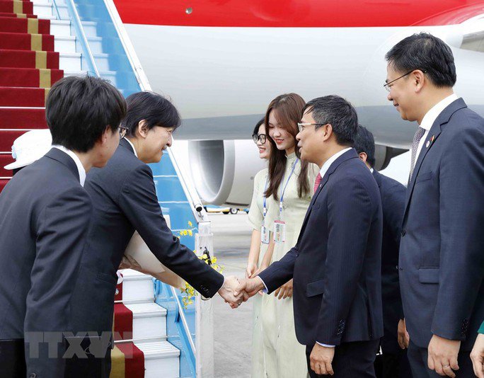 Hoàng Thái tử Nhật Bản và Công nương đến Hà Nội, bắt đầu thăm chính thức Việt Nam - 3