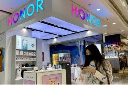 CEO hãng HONOR chê iPhone 15… đáng thất vọng