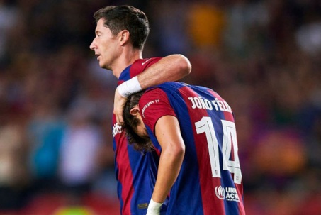 Barcelona đại thắng "5 sao": Đỉnh cao Felix, Lewandowski sánh vai Ronaldo - Messi