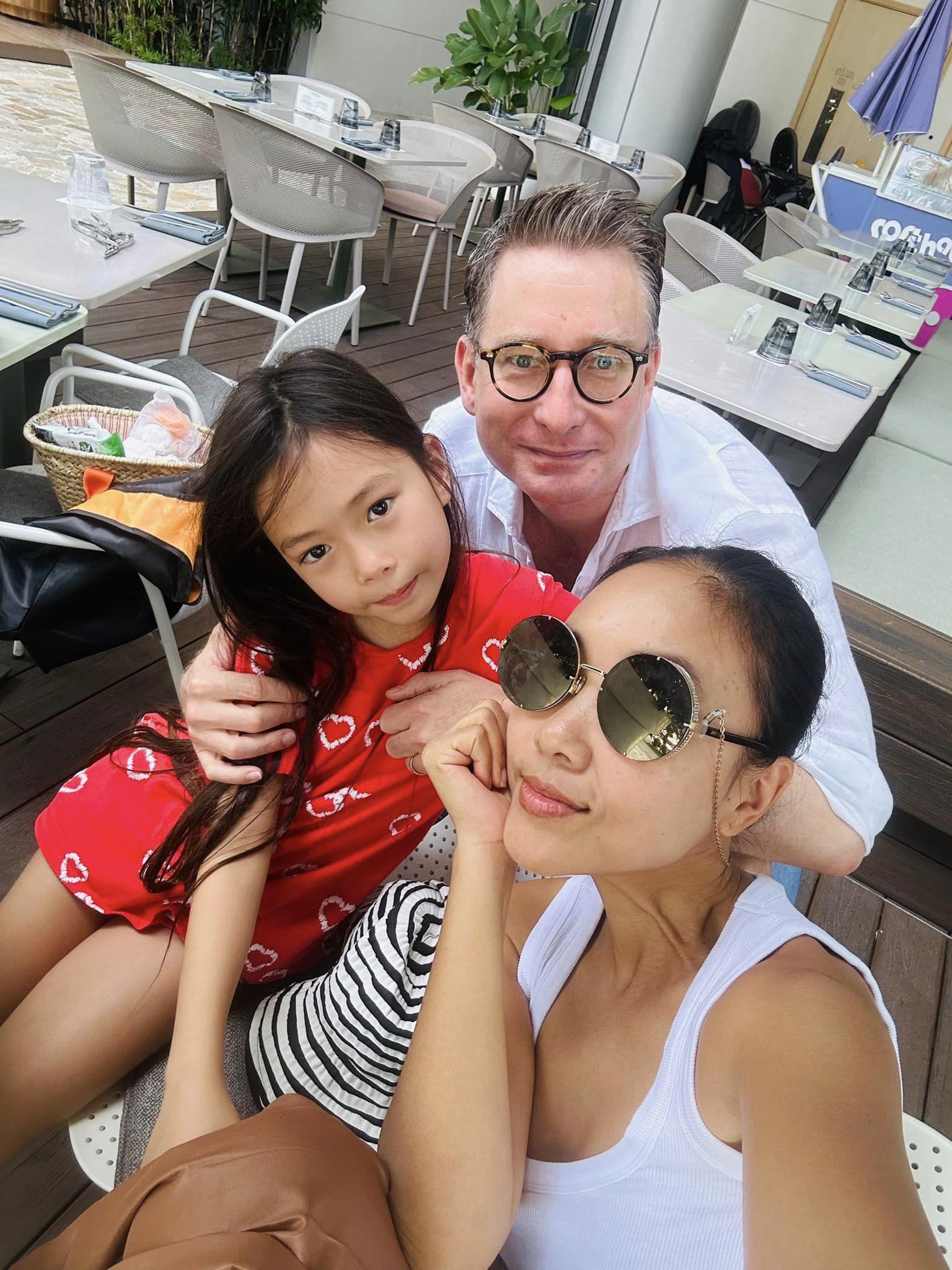 Đoan Trang tiết lộ cuộc sống với chồng Tây: “Vợ chồng tôi giống Ngưu Lang - Chức Nữ...”