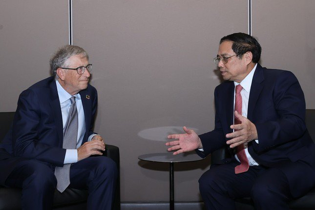 Thủ tướng mong tỷ phú Bill Gates truyền cảm hứng cho thế hệ trẻ Việt Nam - 1