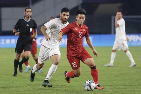 Video bóng đá U23 Việt Nam - U23 Iran: Khác biệt đẳng cấp, Văn Chuẩn cố gắng (ASIAD 19)