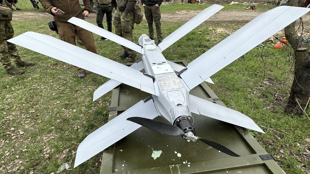 Nga nói về thông tin UAV Lancet lần đầu tấn công tiêm kích MiG-29 của Ukraine  - 1